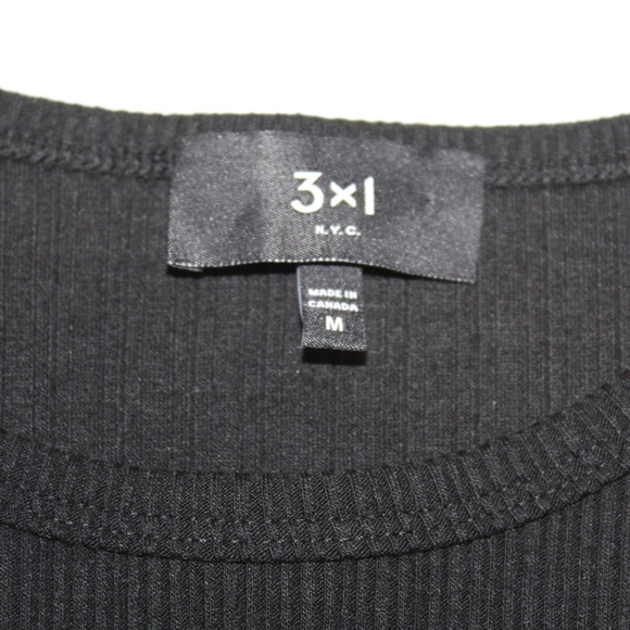 3x1 NYC Womens Solid Ribbed Knit Split Sides Top Black 3/4 Sleeve VGC Size M - Picture 4 of 5
